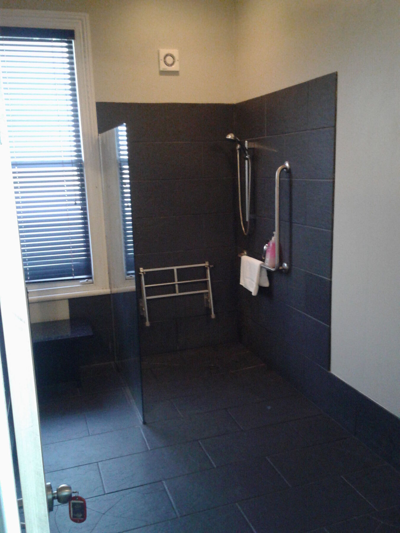 Shooters Saloon Hotel & Cabins Auckland Exteriör bild